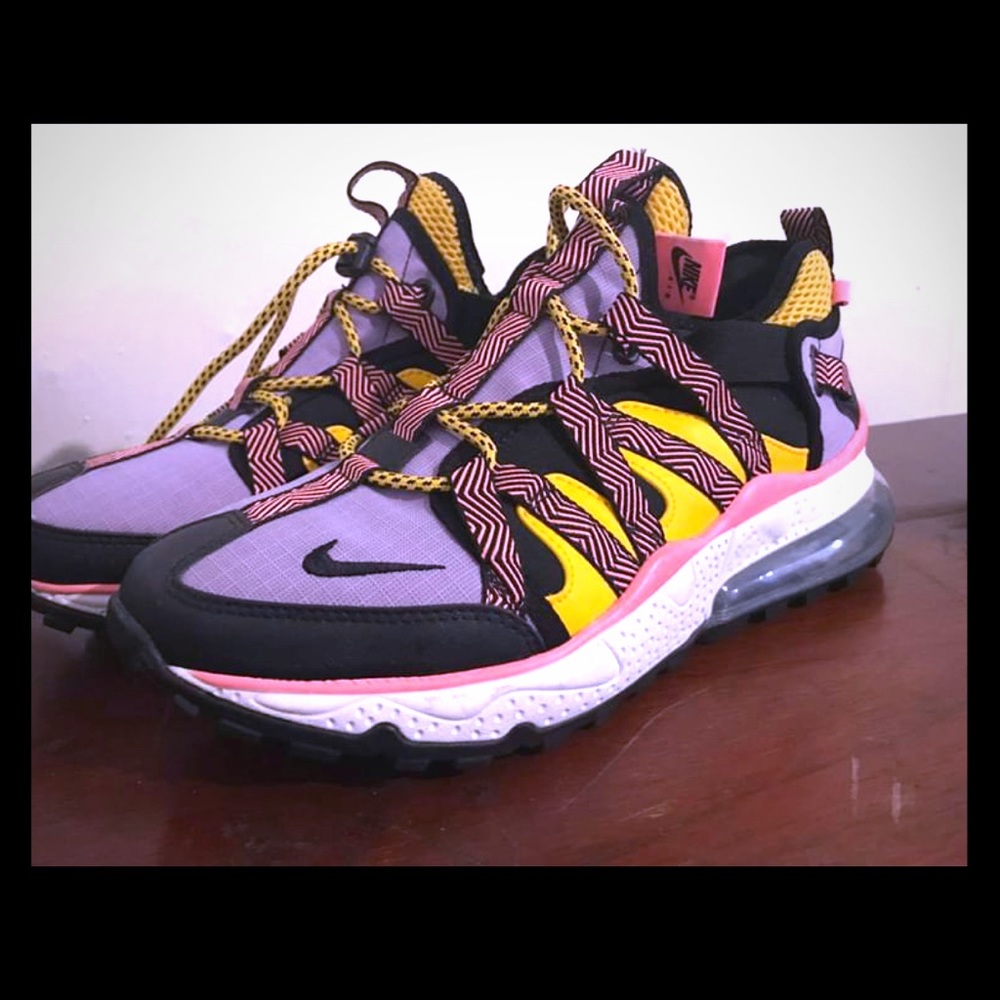 8.5 Nike shoes